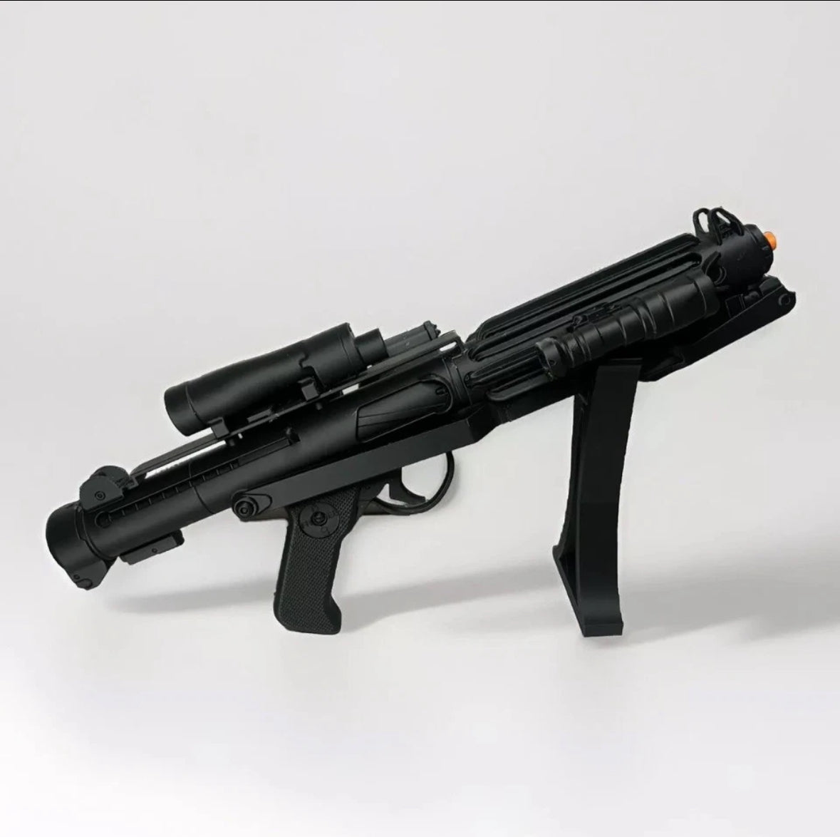 E-11 Blaster Replica | Stormtrooper 1:1 blaster rifle