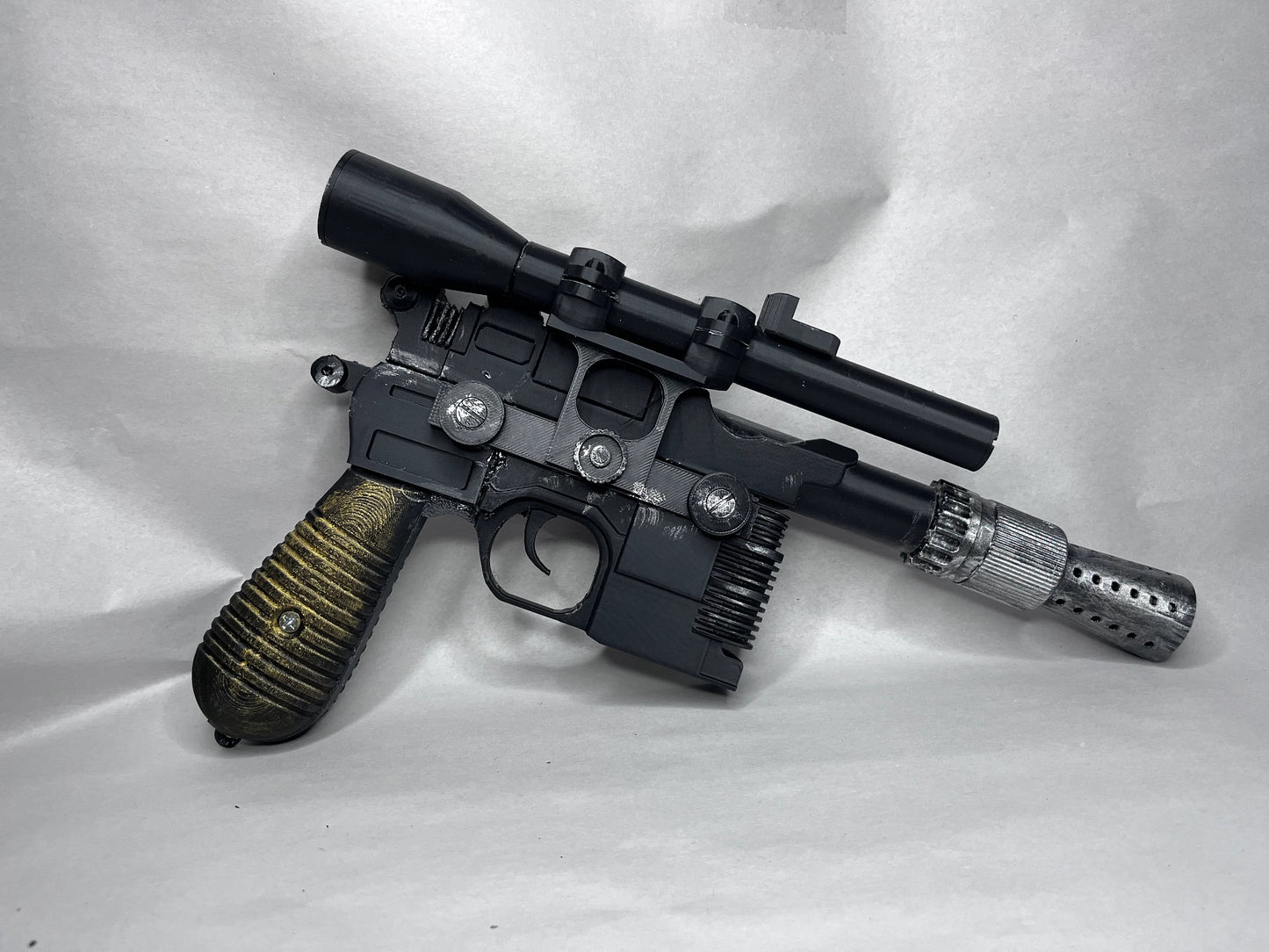 DL-44 Blaster Replica